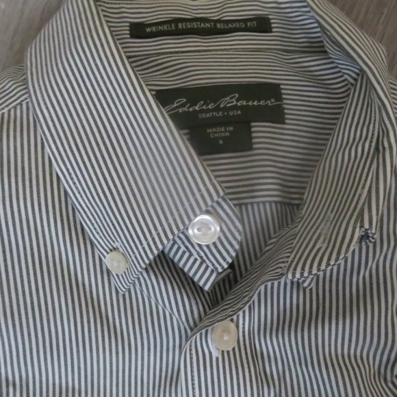 nwot Eddie Bauer Relaxed Fit Men's Button-down Shirt Small (K400) - Picture 1 of 6